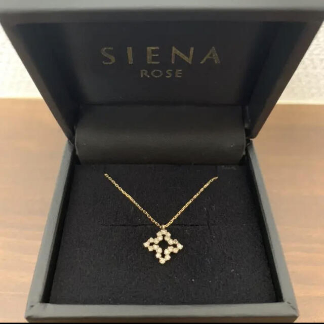 SIENA バゲットカットダイヤ ネックレス