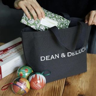 ディーンアンドデルーカ(DEAN & DELUCA)のDEAN & DELUCA　チャリティートートバッグ(トートバッグ)