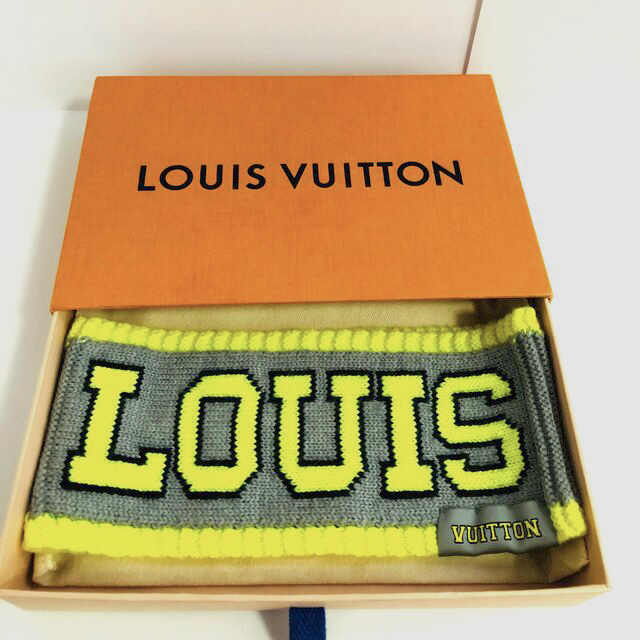 LOUIS VUITTON(ルイヴィトン)の【週末限定値下げ！】限定品　Louis Vuitton ヘッドバンド　 メンズのファッション小物(バンダナ/スカーフ)の商品写真