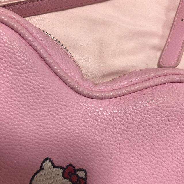 ♡LAZY OAF × HELLOKITTY♡ ハート型ポシェット♡