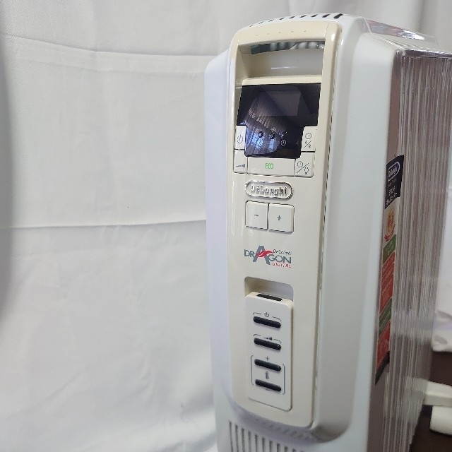 DeLonghi - DeLonghi  デロンギ　ドラゴンデジタル　オイルヒーター　TDD0915W