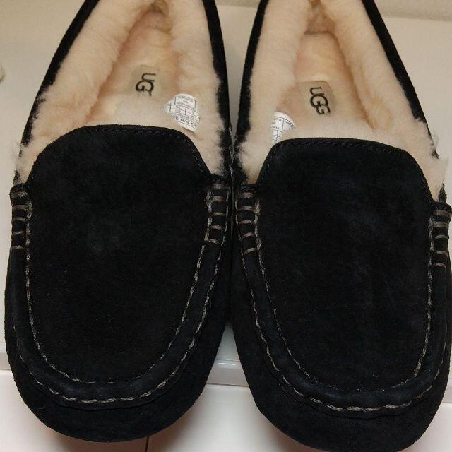 UGG(アグ)の◆UGG アンスレー モカシン　25㎝　ブラック　未使用品 レディースの靴/シューズ(スリッポン/モカシン)の商品写真