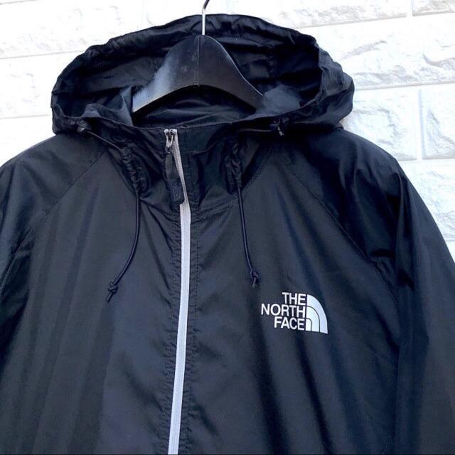 THE NORTH FACE(ザノースフェイス)のTHE NORTH FACE ナイロンパーカー ブラック M メンズのジャケット/アウター(マウンテンパーカー)の商品写真