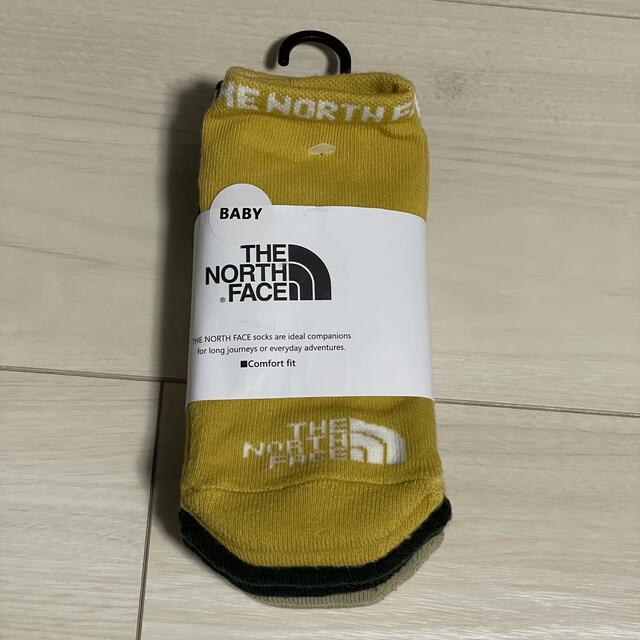 THE NORTH FACE(ザノースフェイス)のTHE NORTH FACE ノースフェイス キッズ 3Pソックス キッズ/ベビー/マタニティのこども用ファッション小物(靴下/タイツ)の商品写真