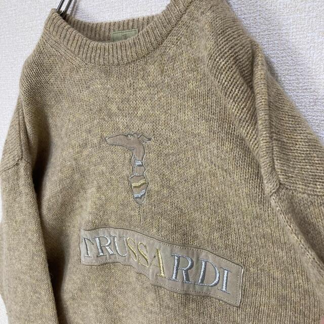 激レア イタリア製 トラサルディ ニット セーター でかロゴ刺繍 ベージュ系
