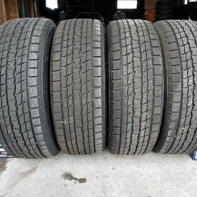 ICE NAVI SUV 235/55R19 スタッドレスタイヤ　ラブ4 新車外