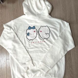 アベイル(Avail)のちいかわ ホワイト パーカー Mサイズ(キャラクターグッズ)