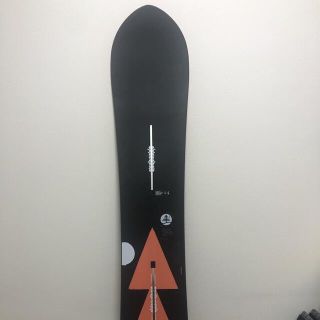 バートン(BURTON)の‼️冬シーズン到来‼️ FAMILY TREE STICK SHIFT(ボード)