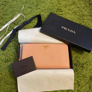 プラダ(PRADA)の【新品】正規品PRADA プラダ 長財布　ピンク　ジップファスナー　ウォレット(財布)