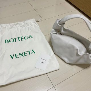 ボッテガヴェネタ(Bottega Veneta)の新品未使用　ボッテガべネタ　ミニバッグ　ホワイト(ハンドバッグ)