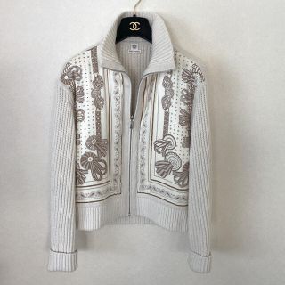 エルメス(Hermes)のエルメスのラグジュアリーでとてもお洒落で素敵なカシミヤダウンニット(ニットコート)