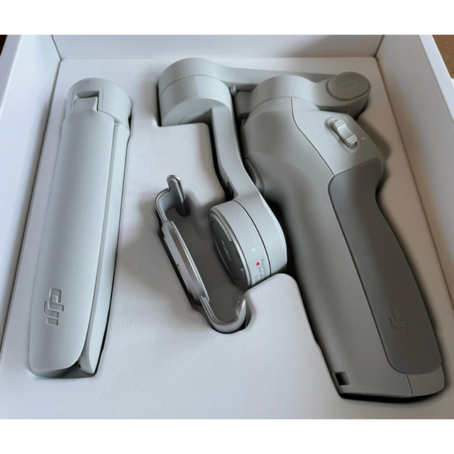 dji om4 ほぼ新品　スマホ　スタビライザー