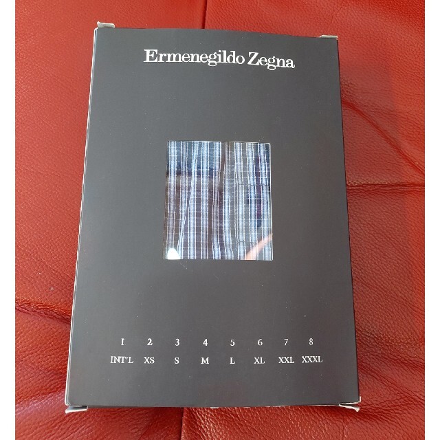 Ermenegildo Zegna(エルメネジルドゼニア)のErmenegildo Zegnaトランス2枚 メンズのメンズ その他(その他)の商品写真