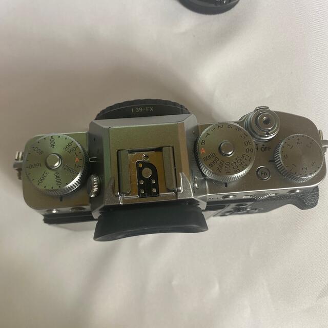 富士フイルム(フジフイルム)のx-t3 レンズ3つ付き スマホ/家電/カメラのカメラ(デジタル一眼)の商品写真
