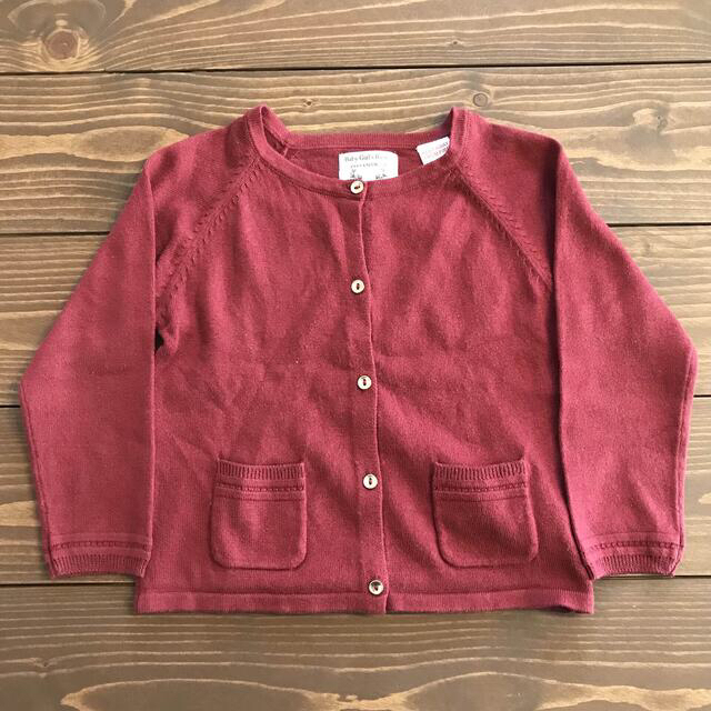 ZARA KIDS(ザラキッズ)のひかる様専用！Zara Baby ニット　カーディガン 90センチ　長袖　秋服 キッズ/ベビー/マタニティのキッズ服女の子用(90cm~)(カーディガン)の商品写真