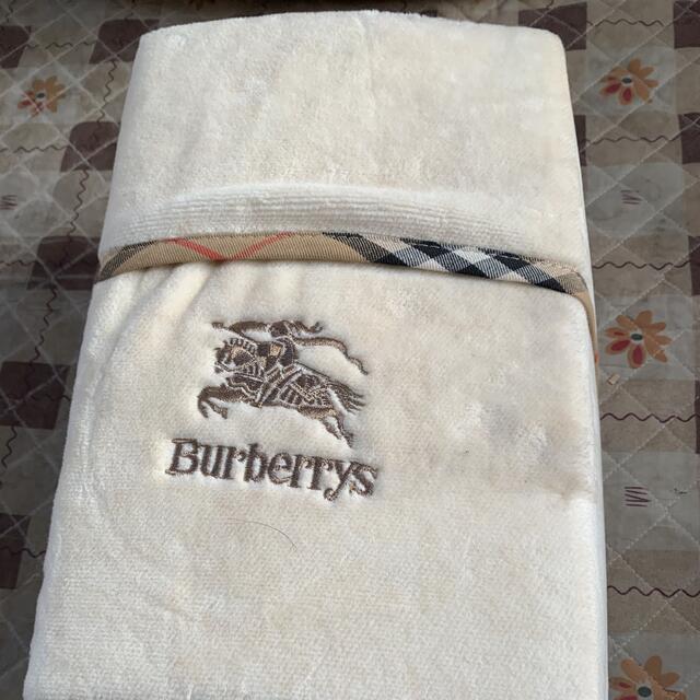 BURBERRY(バーバリー)のBurberry コットンボアシーツ インテリア/住まい/日用品の寝具(シーツ/カバー)の商品写真