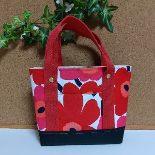 マリメッコ(marimekko)のマリメッコ　ミニトートバッグ(赤)(バッグ)