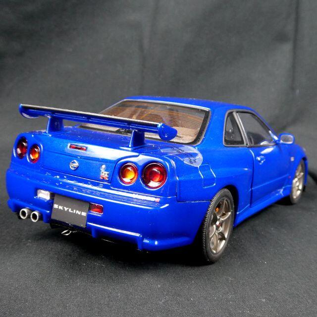 スカイラインという名を冠した最後のGT-R★R34★V-SPECⅡ★１/１8 2