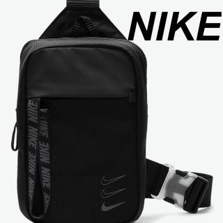 ナイキ(NIKE)の【新品】❗️ナイキ　ボディバッグ  ショルダーバッグ　黒(ショルダーバッグ)