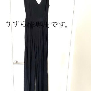 ザラ(ZARA)のZARA 黒　オールインワン サロペット(オールインワン)