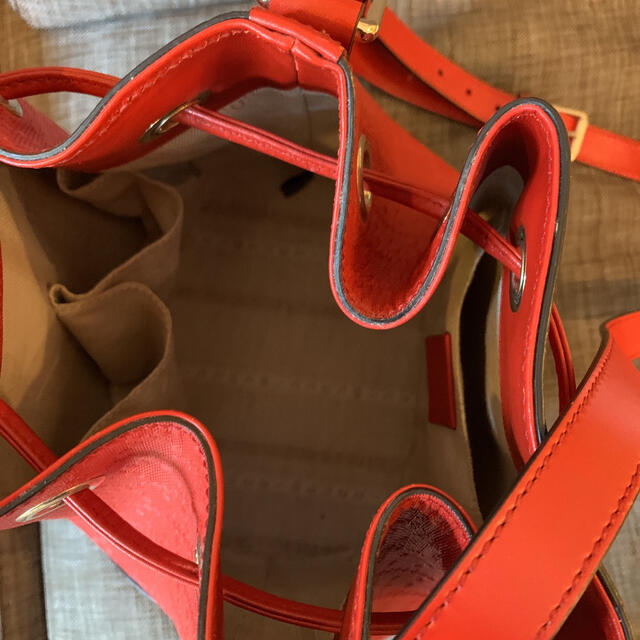 きです Gucci 巾着 ショルダーバッグの通販 by ❤︎shop|グッチなら ...