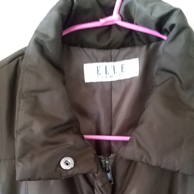 ELLE(エル)のジャケットELLE カーキ色 レディースのジャケット/アウター(ブルゾン)の商品写真