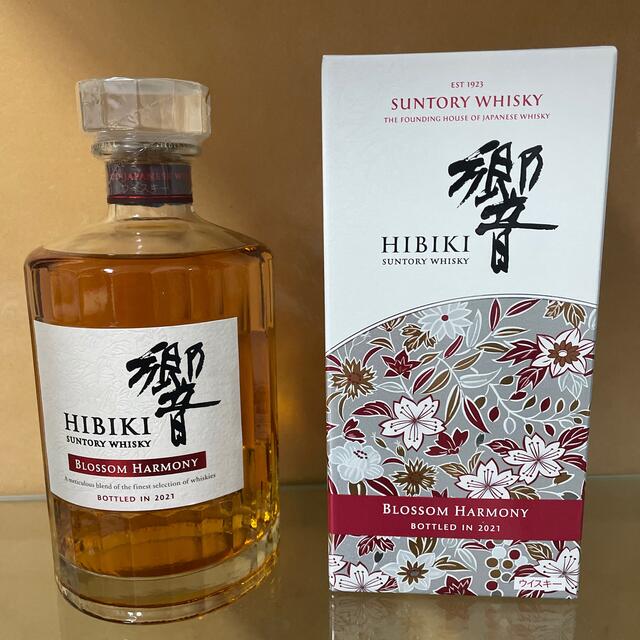 サントリー(サントリー)のサントリー ウイスキー 響 BLOSSOM HARMONY 2021   食品/飲料/酒の酒(ウイスキー)の商品写真