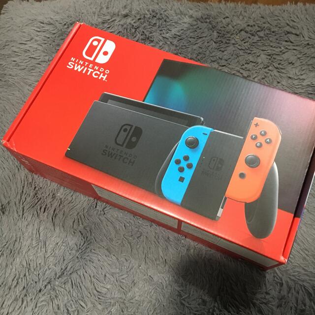 Nintendo　Switch　本体　ネオン　レッド　ブルー　新品