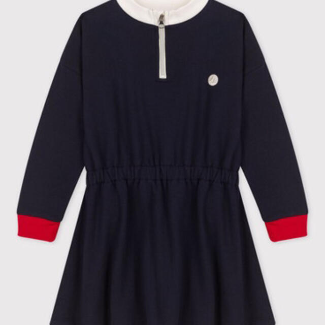 PETIT BATEAU(プチバトー)の新品 プチバトー 8ans スウェット 長袖 ワンピース キッズ/ベビー/マタニティのキッズ服女の子用(90cm~)(ワンピース)の商品写真