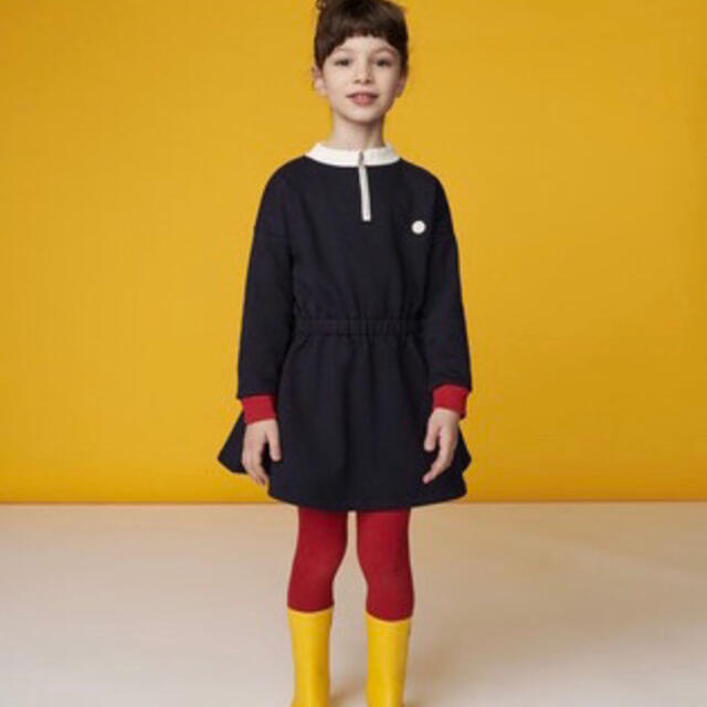 PETIT BATEAU(プチバトー)の新品 プチバトー 8ans スウェット 長袖 ワンピース キッズ/ベビー/マタニティのキッズ服女の子用(90cm~)(ワンピース)の商品写真