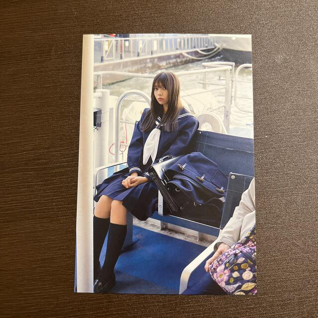 欅坂46(けやき坂46)(ケヤキザカフォーティーシックス)の【欅坂46】小林由依1st写真集　『感情の構図』（ポストカード付き） エンタメ/ホビーのタレントグッズ(アイドルグッズ)の商品写真