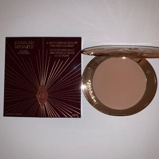 セフォラ(Sephora)のCharlotte Tilbury ブロンザー　2     ※2月11日まで(フェイスカラー)