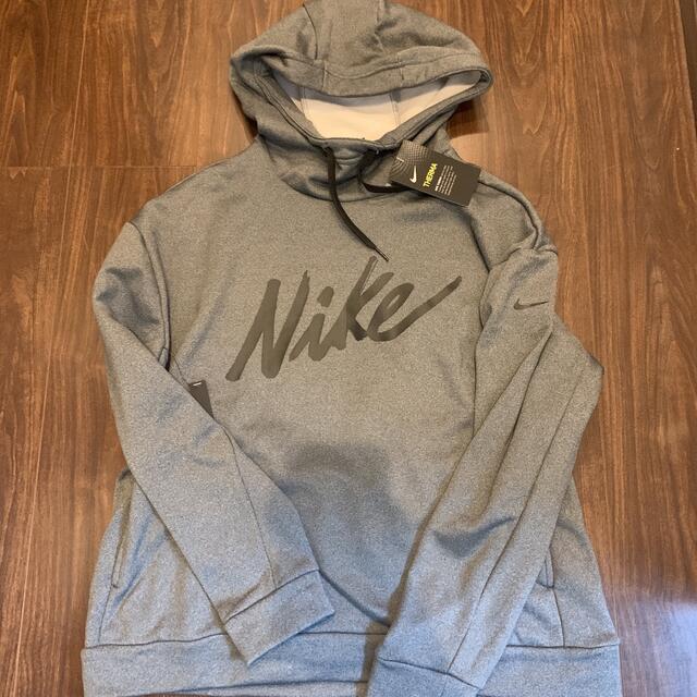 NIKE パーカー　レディース