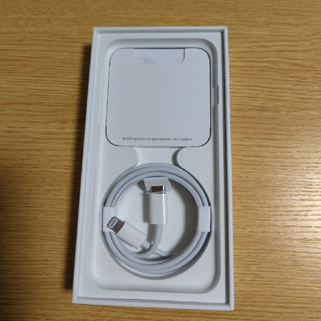 iPhone SE2 64GB ホワイト SIMフリー