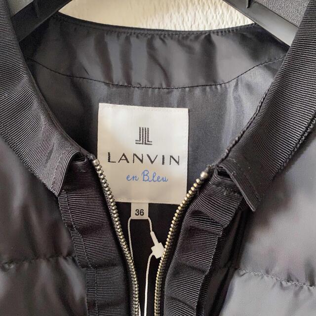 LANVIN en Bleu(ランバンオンブルー)の今季新品！完売品☆ランバンオンブルー☆ペプラムショートダウンジャケット レディースのジャケット/アウター(ダウンジャケット)の商品写真