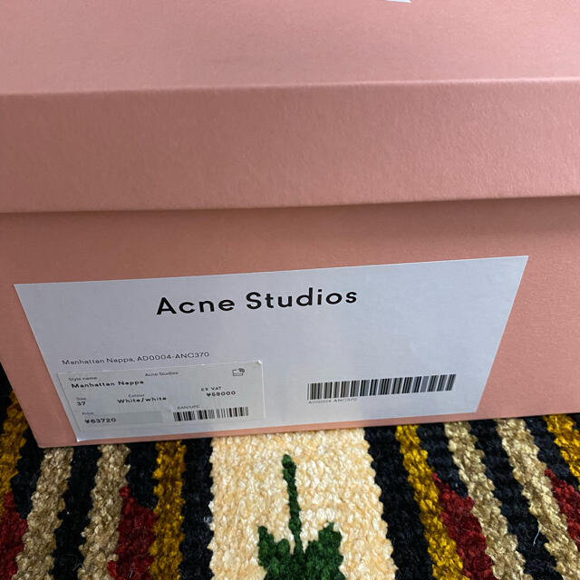 ACNE(アクネ)のacnestudios スニーカー Manhattan bts ジミン レディースの靴/シューズ(スニーカー)の商品写真