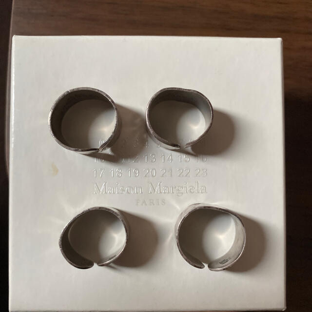 希少 Maison Margiela 4連リング silver 希少 Maison Margiela 4連リング silver