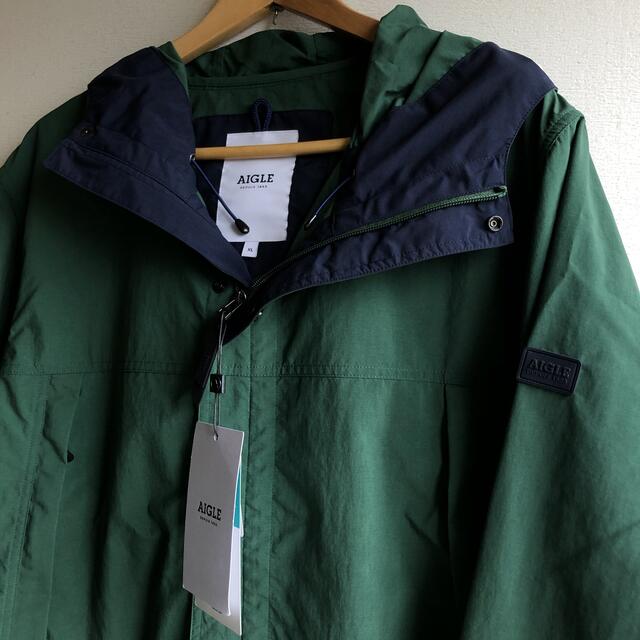 AIGLE(エーグル)の【新品タグ付き】マウンテンパーカー エーグル グリーン 緑 メンズのジャケット/アウター(マウンテンパーカー)の商品写真