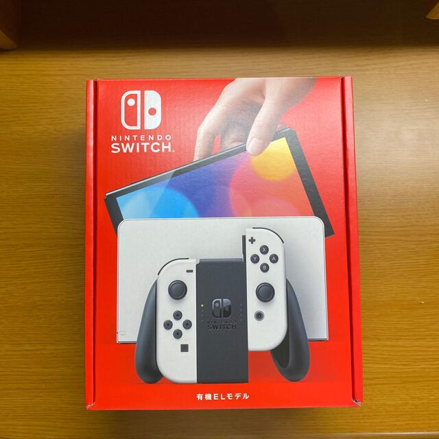 ゲームソフトゲーム機本体任天堂　Switch 有機ELモデル　ホワイト　超美品　開封済