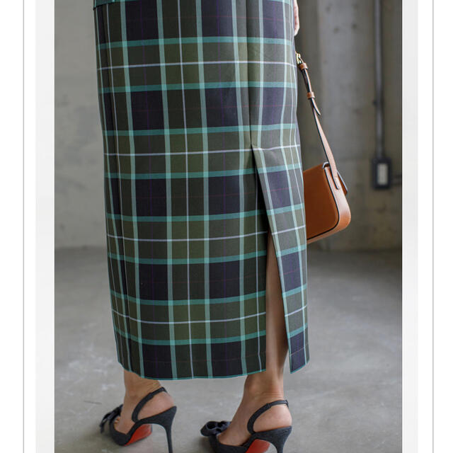 Drawer(ドゥロワー)のりっちゃん様専用Blueleaチェックタイトスカート　グリーンチェック レディースのスカート(ひざ丈スカート)の商品写真