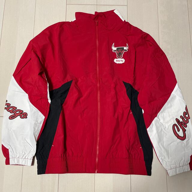 MITCHELL & NESS - ブルズ ジャケットの通販 by chi's shop｜ミッチェルアンドネスならラクマ