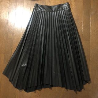 ザラ(ZARA)のZARA プリーツスカート(ロングスカート)