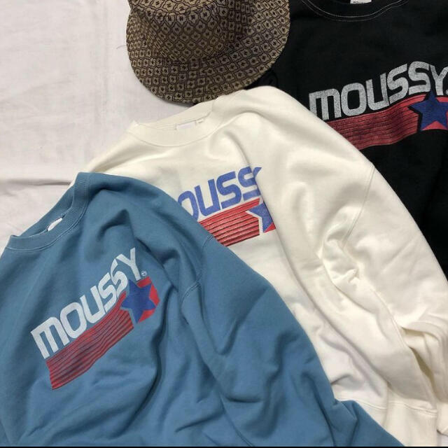 moussy - MOUSSY トレーナーの通販 by Chamin.shop｜マウジーならラクマ