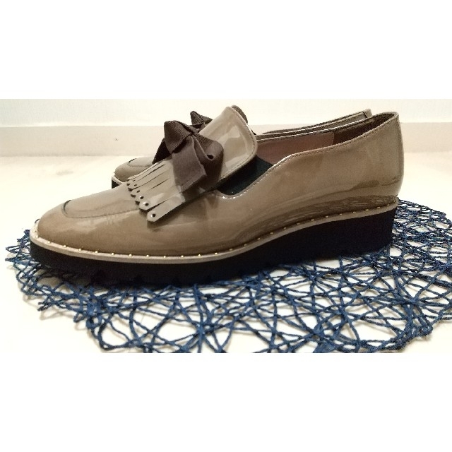 DIANA(ダイアナ)のダイアナ ローファーリボン ブラウン レディースの靴/シューズ(ローファー/革靴)の商品写真