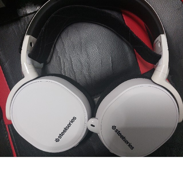 SteelSeries Arctis 7 2019 Edition Whiteスマホ/家電/カメラ