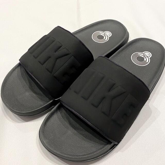 NIKE(ナイキ)の新品未使用 29cm NIKE ナイキ サンダル オフコートスライド べナッシ メンズの靴/シューズ(サンダル)の商品写真