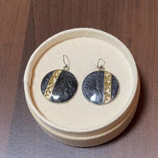 ピアス(ピアス)