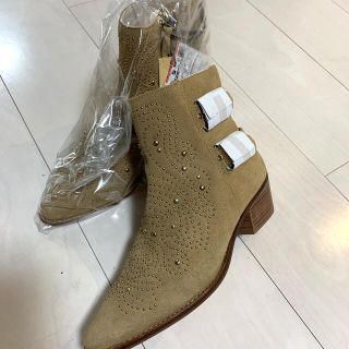 ザラ(ZARA)のZARAスウェードブーツ(ブーツ)