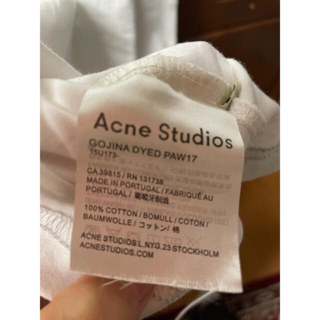 ACNE(アクネ)のキキ様専用　Acne studios  ロゴネック コットンシャツ メンズのトップス(Tシャツ/カットソー(半袖/袖なし))の商品写真