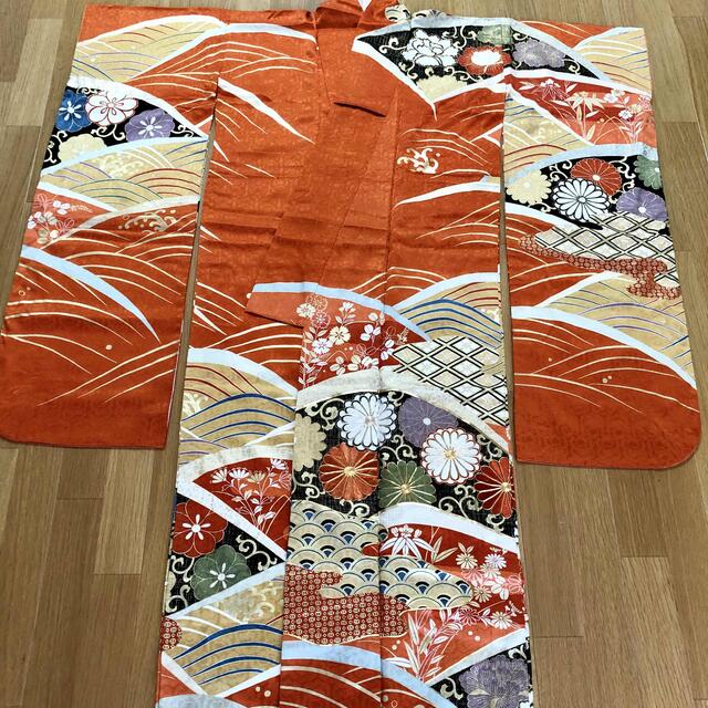 未使用】振袖古典柄 成人式 アンティーク着物 金駒刺繍 菊 牡丹 梅 竹